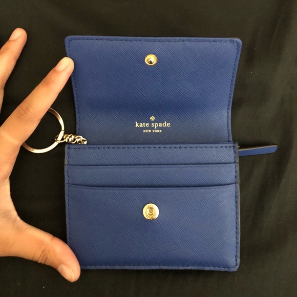 Kate Spade Key Wallet - Picture 2 of 4